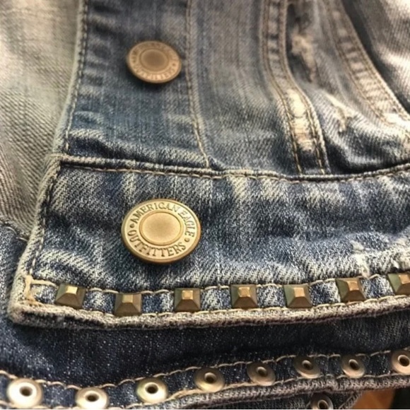 Little Girls American Eagle Denim Jean Jacket. Boho. Grommet embellishments - Picture 4 of 6